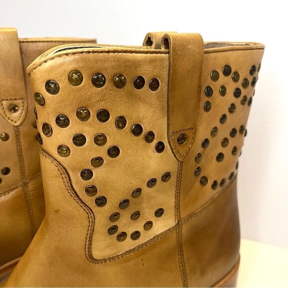 We The Free Harmony Studded Pull On Ankle Boots In Caramel, 9, New in Box - Picture 4 of 12